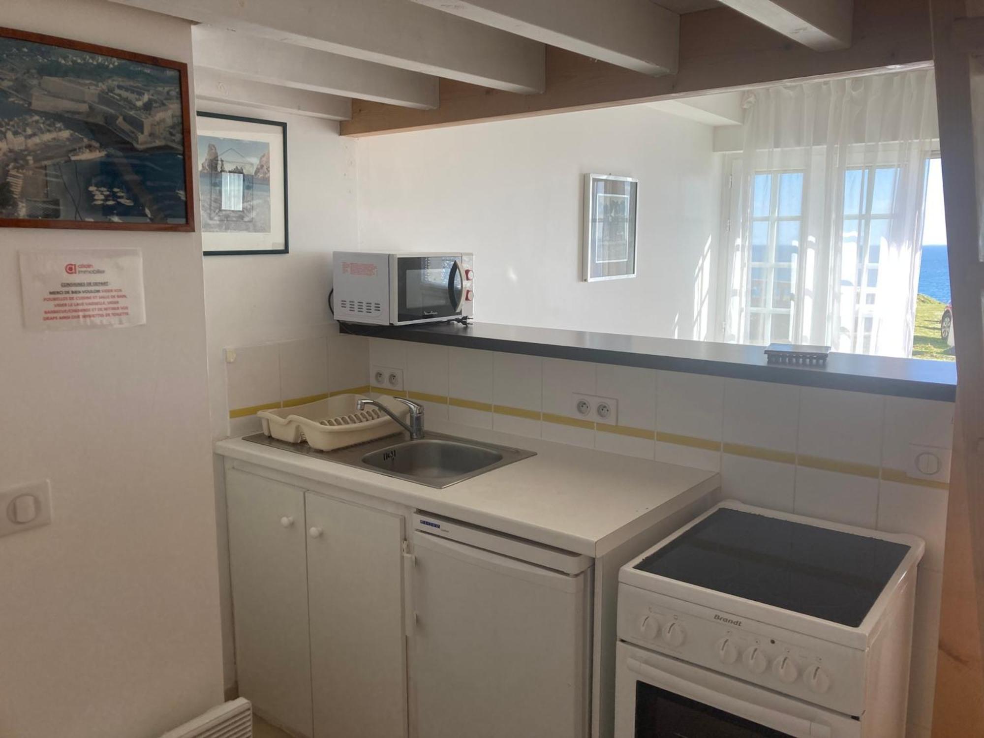 Studio Renove Avec Parking, Wifi, Proche Plage Et Centre - Fr-1-418-93 Le Palais Eksteriør billede